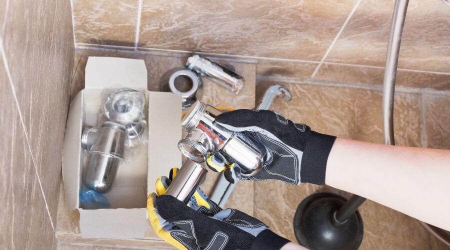 Professional residential roofers in Straughn, IN
